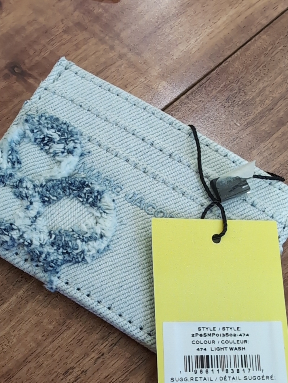 Marc Jacobs The Daisy Distressed Denim Card Case + Dust Bag Nwt❤️